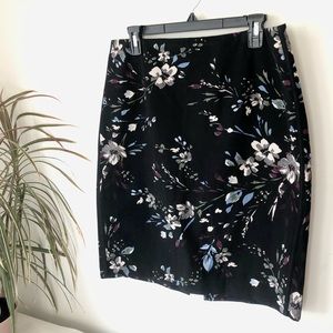🌿 White House Black Marker Skirt